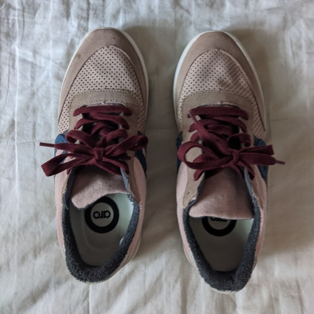 ARO Celia Jane Sneaker